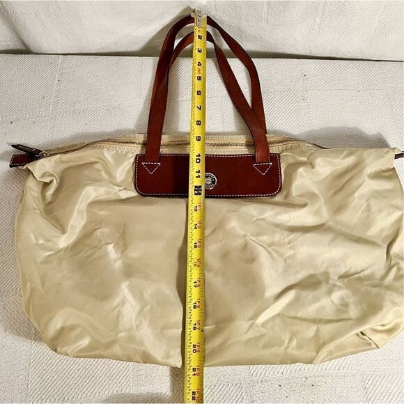 Dooney & Bourke Beige Nylon W/ Brown Leather Strap Zip Top Travel Bag - Picture 10 of 12